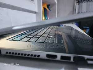 Laptop HP Pavilion 17 4GB Intel Core i5 HDD 500GB