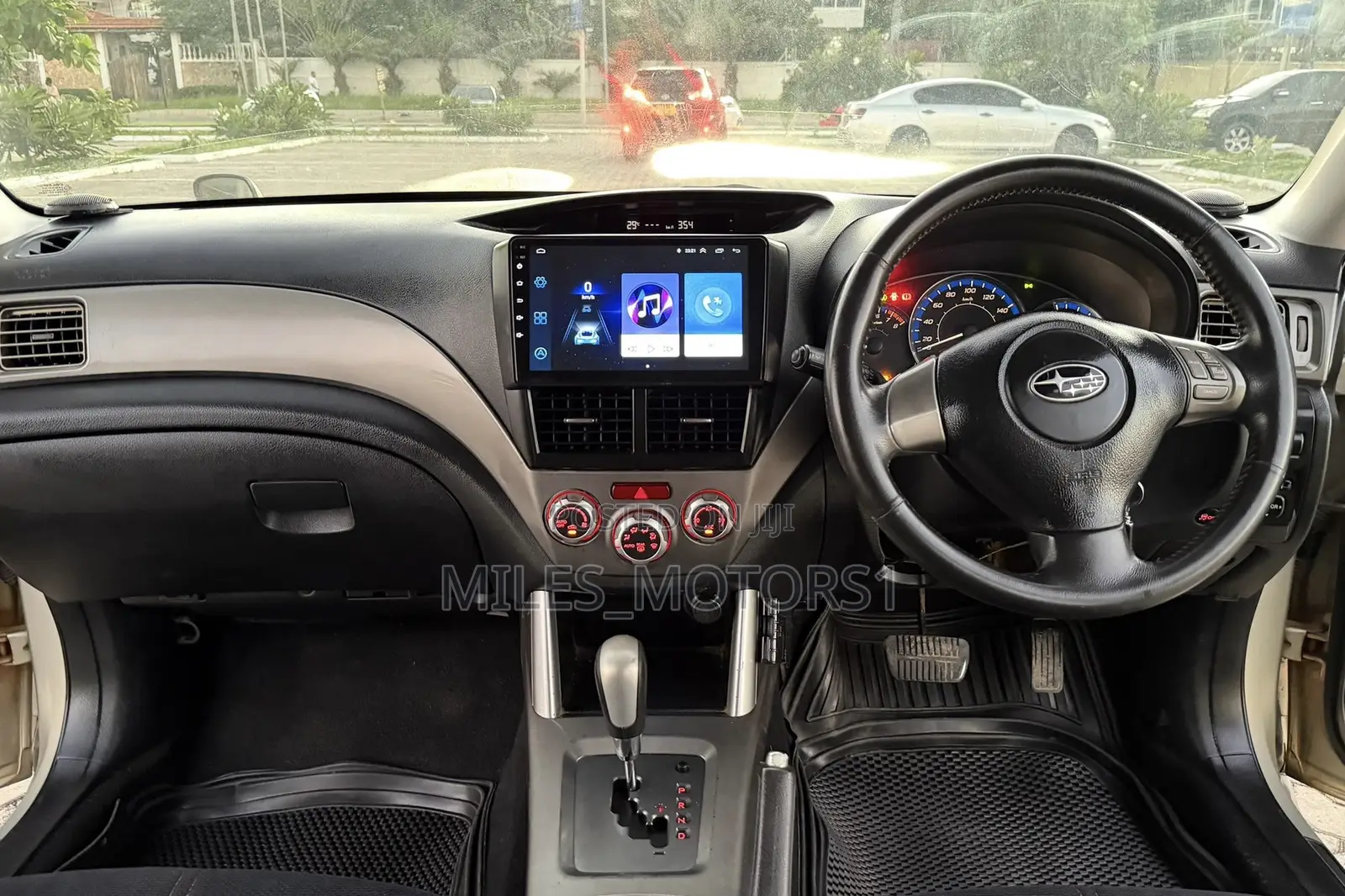 Subaru Forester 2010 Silver