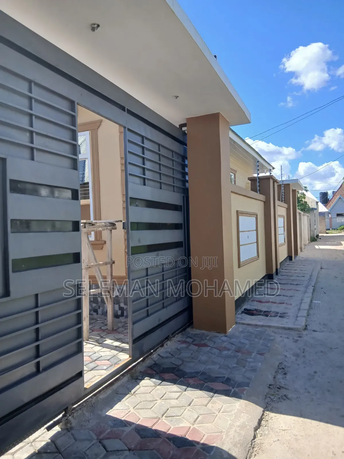 Furnished 3bdrm House in Biriani Real Estate, Chamazi for sale