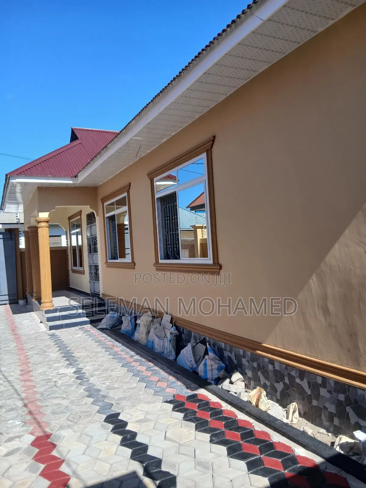 Furnished 3bdrm House in Biriani Real Estate, Chamazi for sale