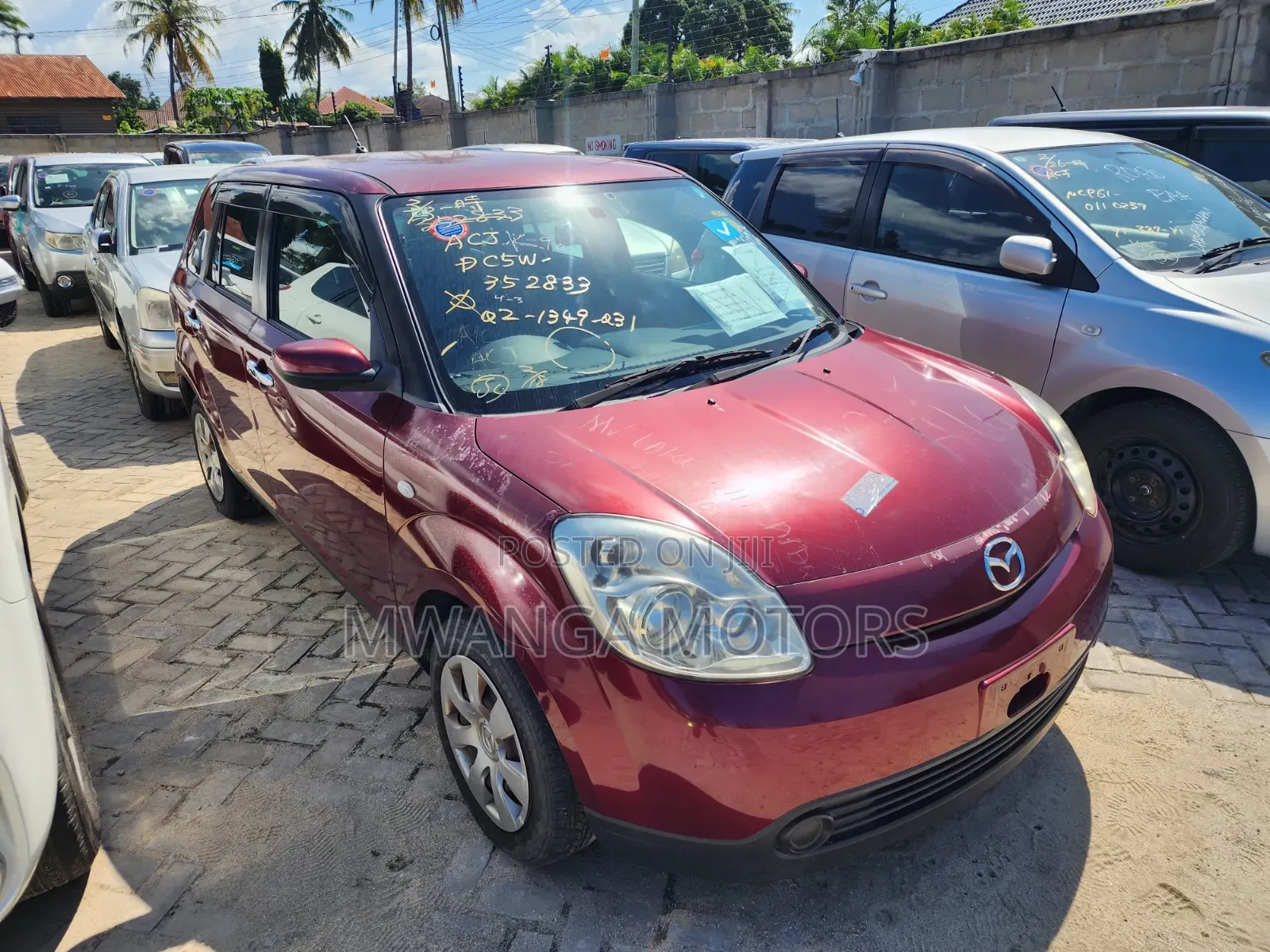 Mazda Verisa 2011 Maroon