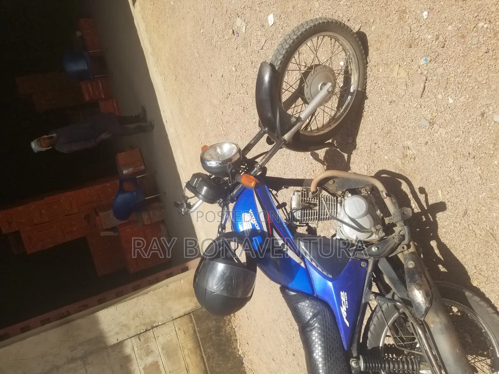 Honda CB 2020 Blue