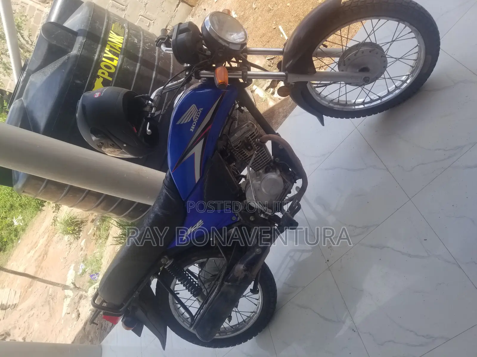 Honda CB 2020 Blue