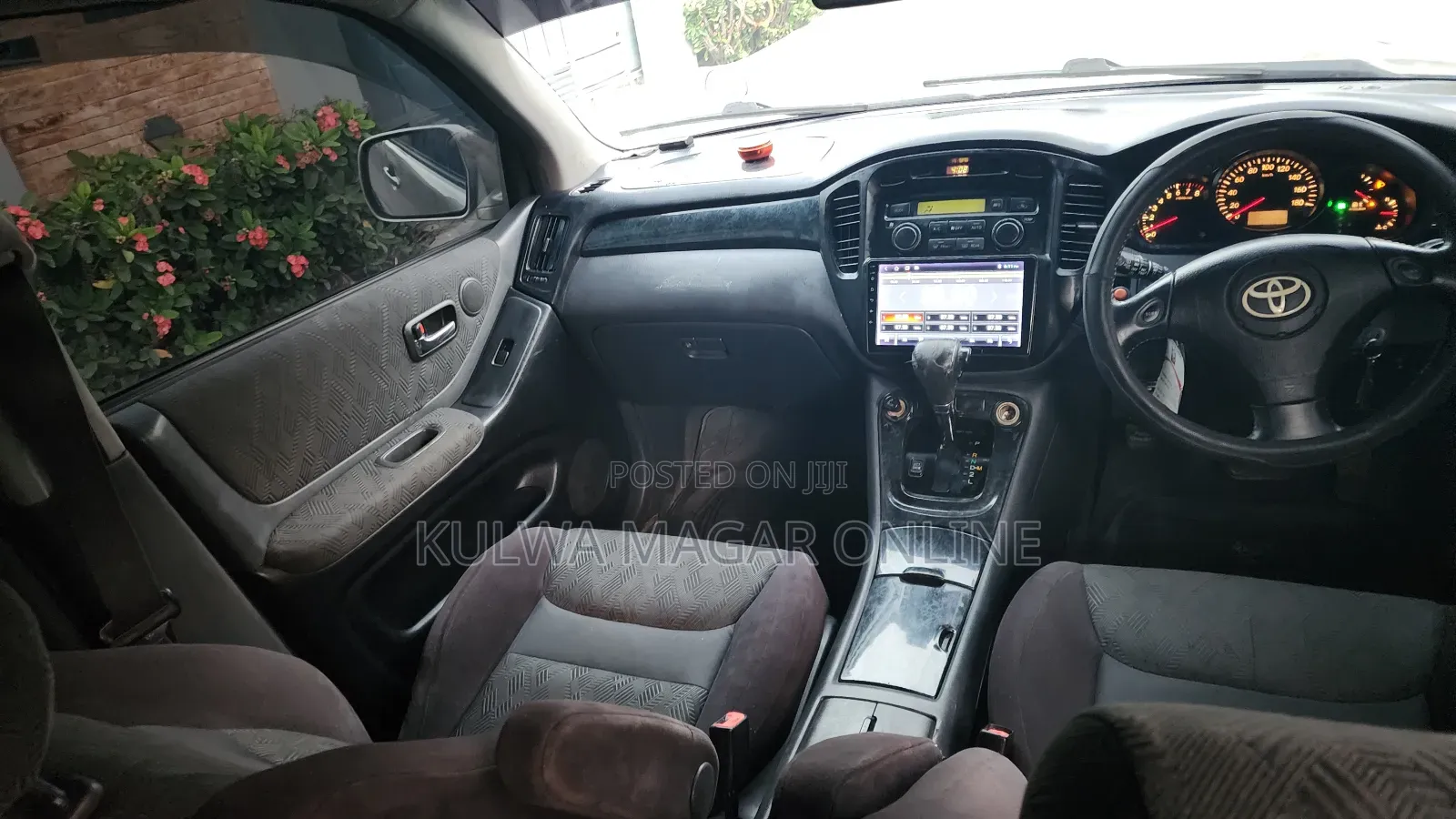 Toyota Kluger 2004 Silver