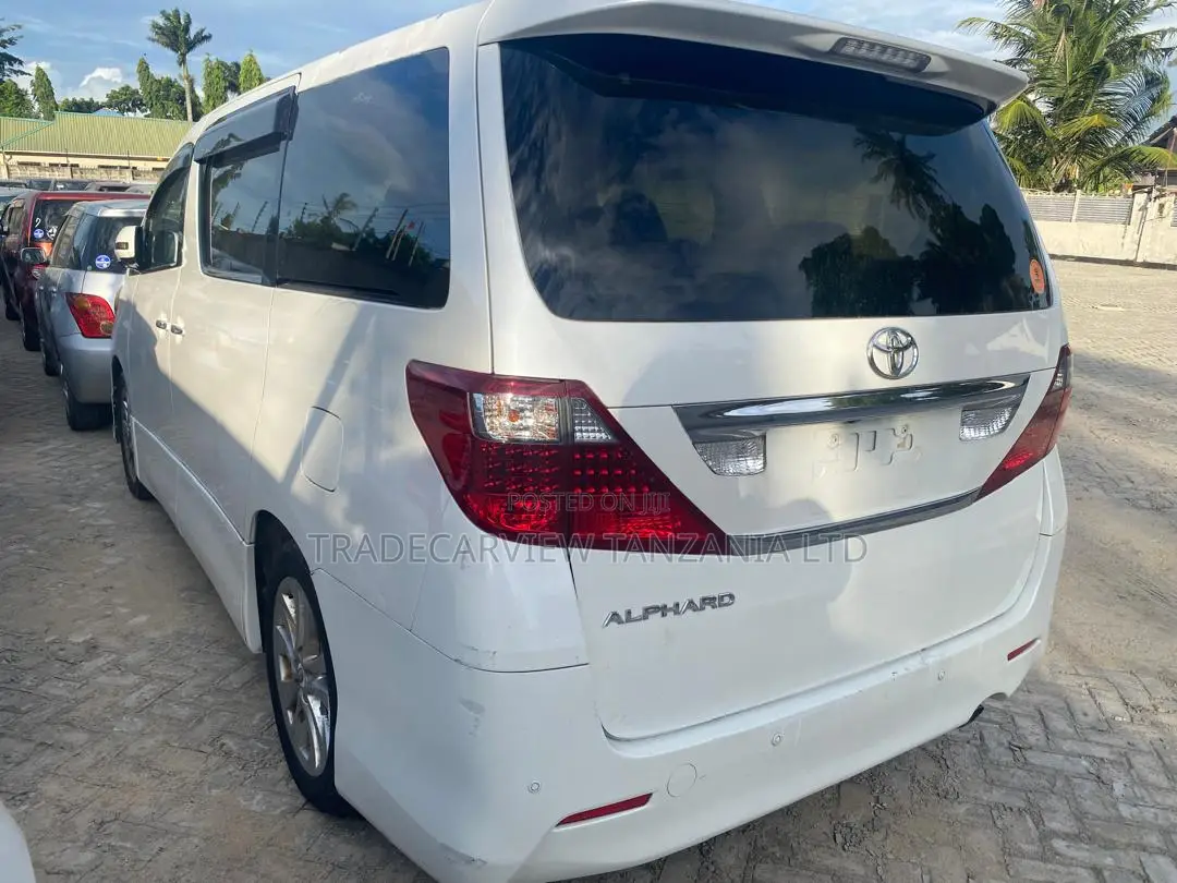 Toyota Alphard 2009 White
