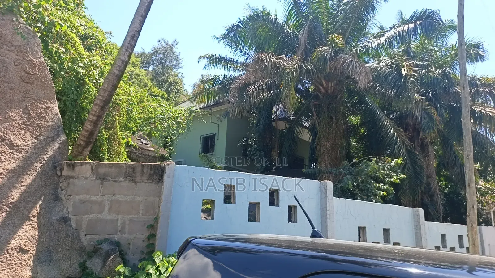 Furnished 16bdrm House in Isamilo for sale
