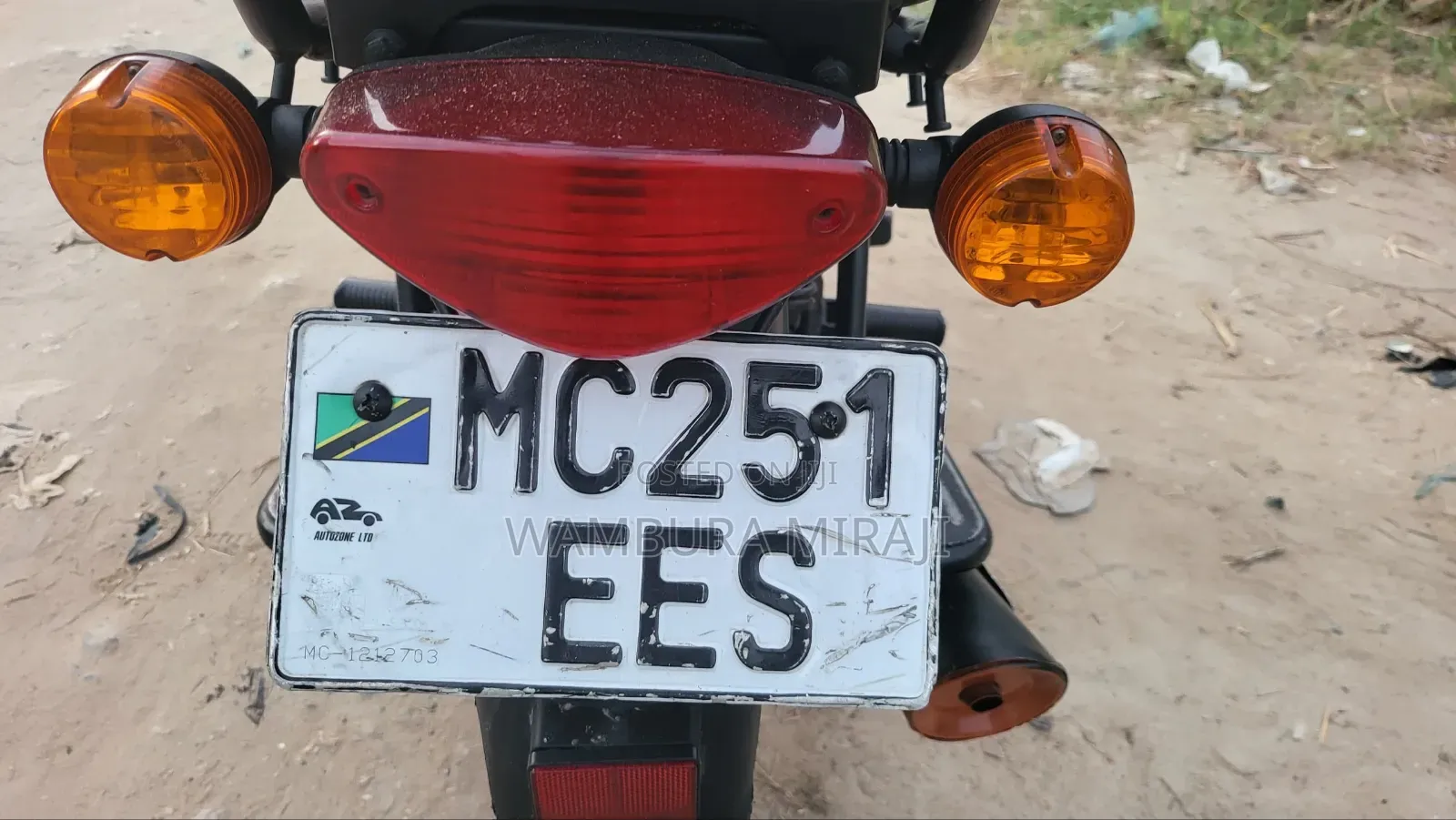 New Bajaj Boxer 125 2025 Black