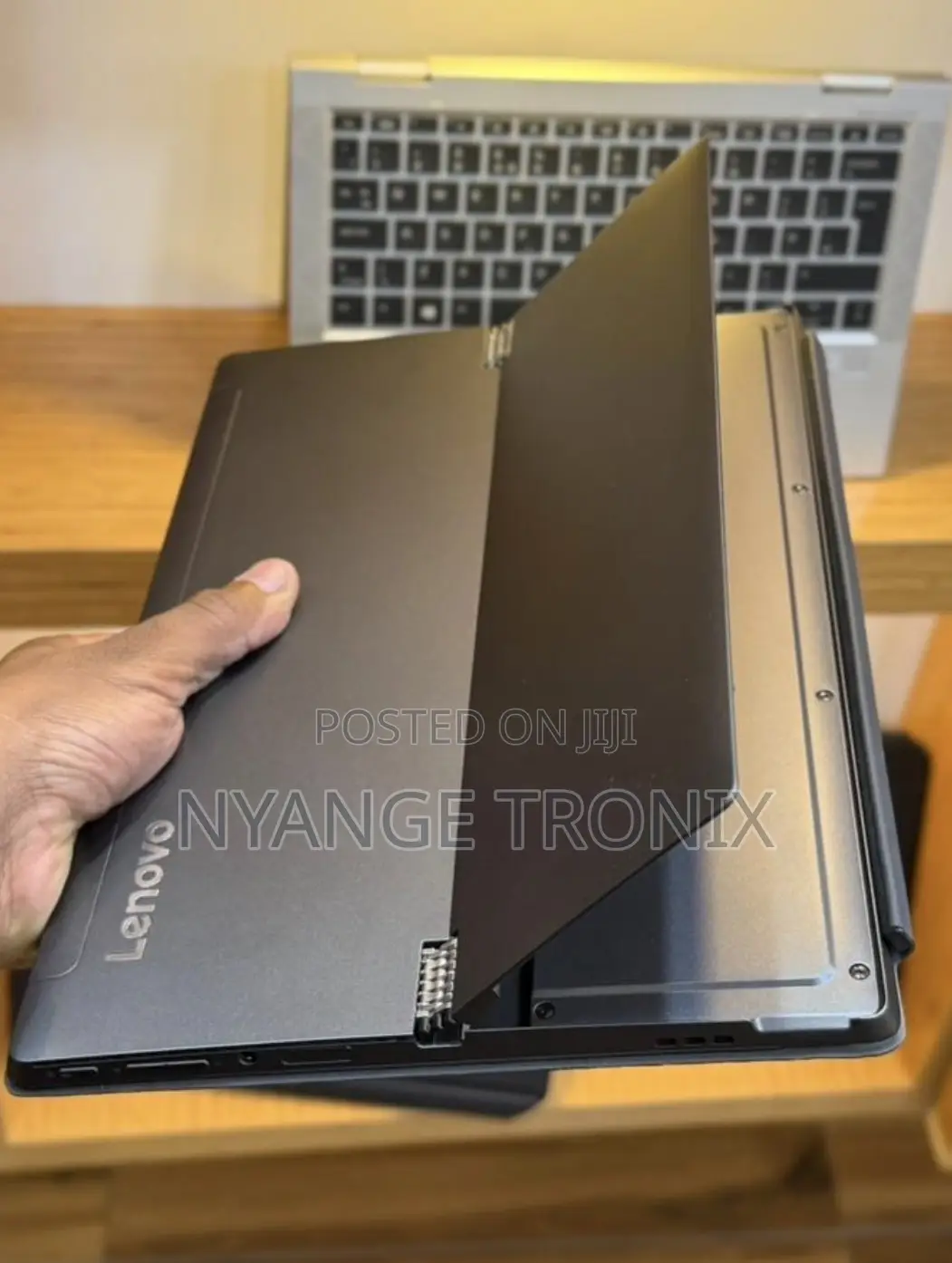 Laptop Lenovo Miix 630 8GB Intel Core i5 SSD 256GB