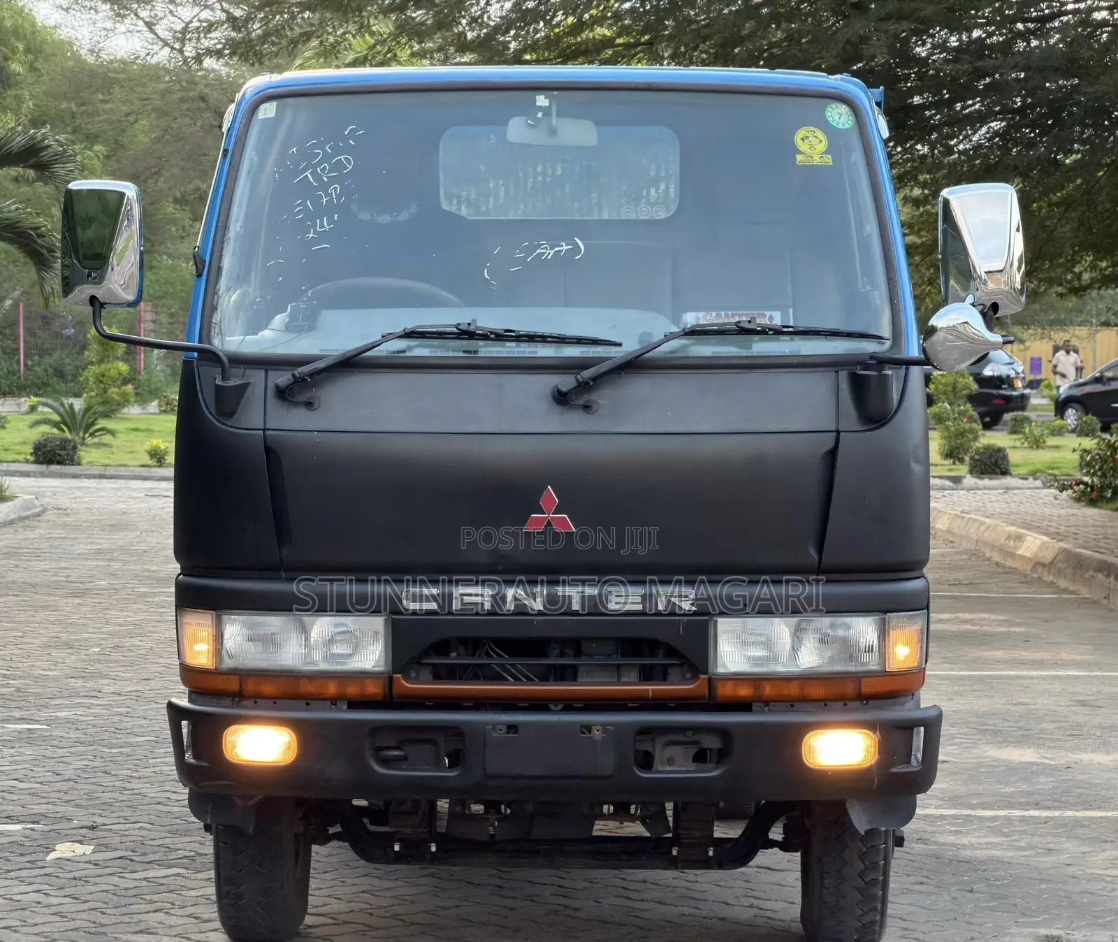 Mitsubishi Canter