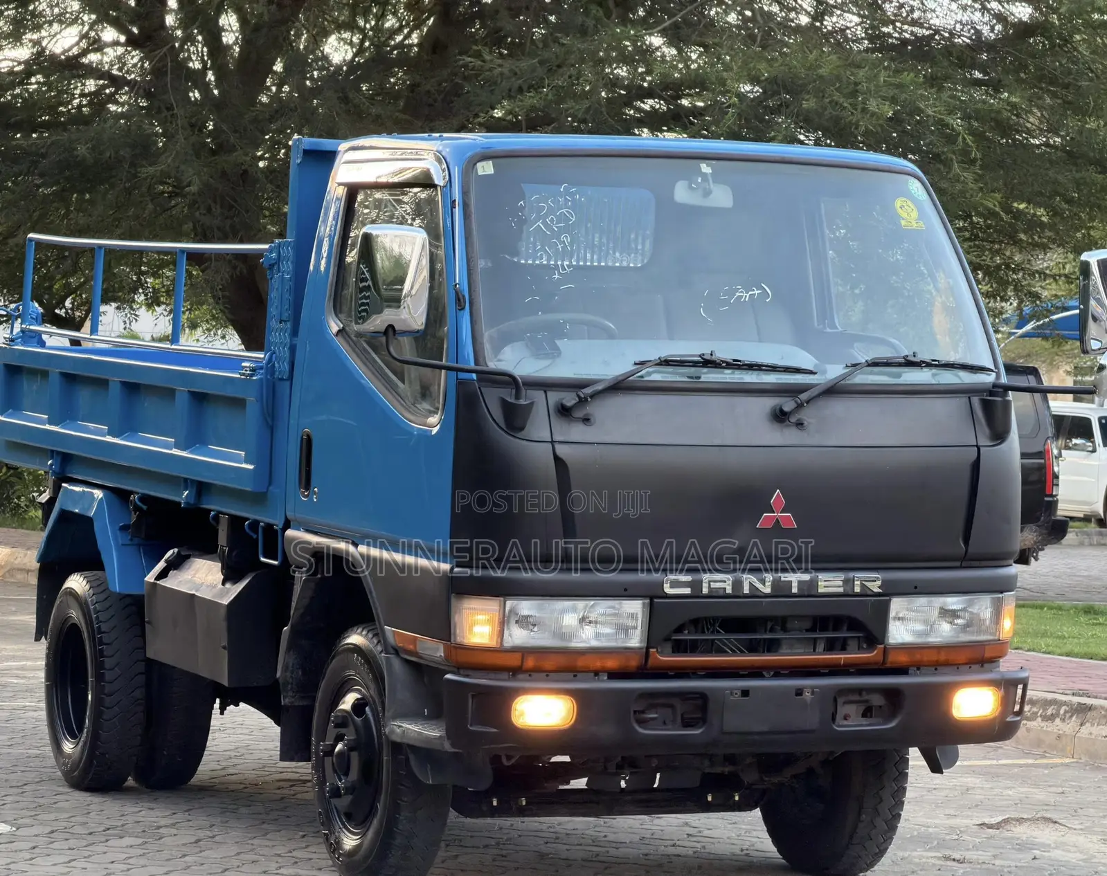 Mitsubishi Canter