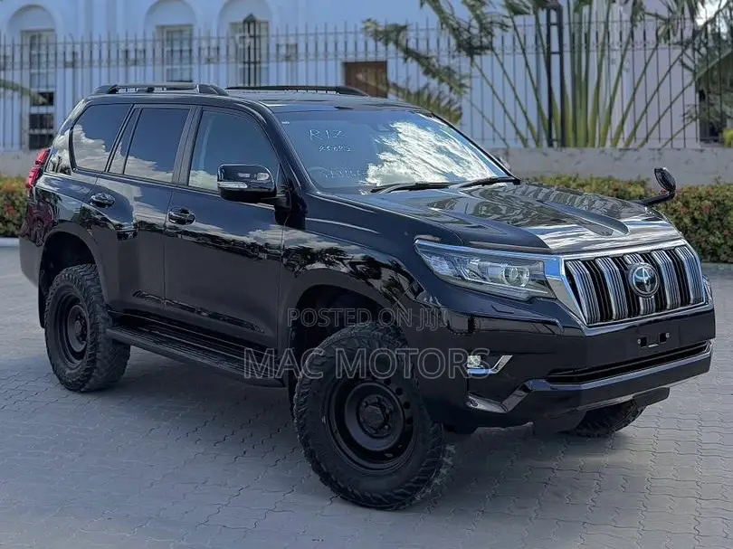 Toyota Land Cruiser Prado 2.8 2020 Black