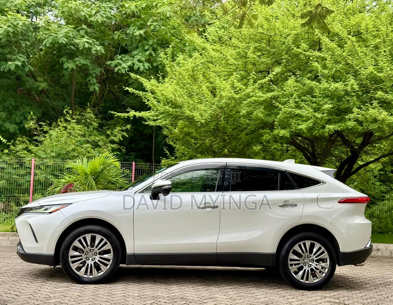 Toyota Harrier 2020 Pearl