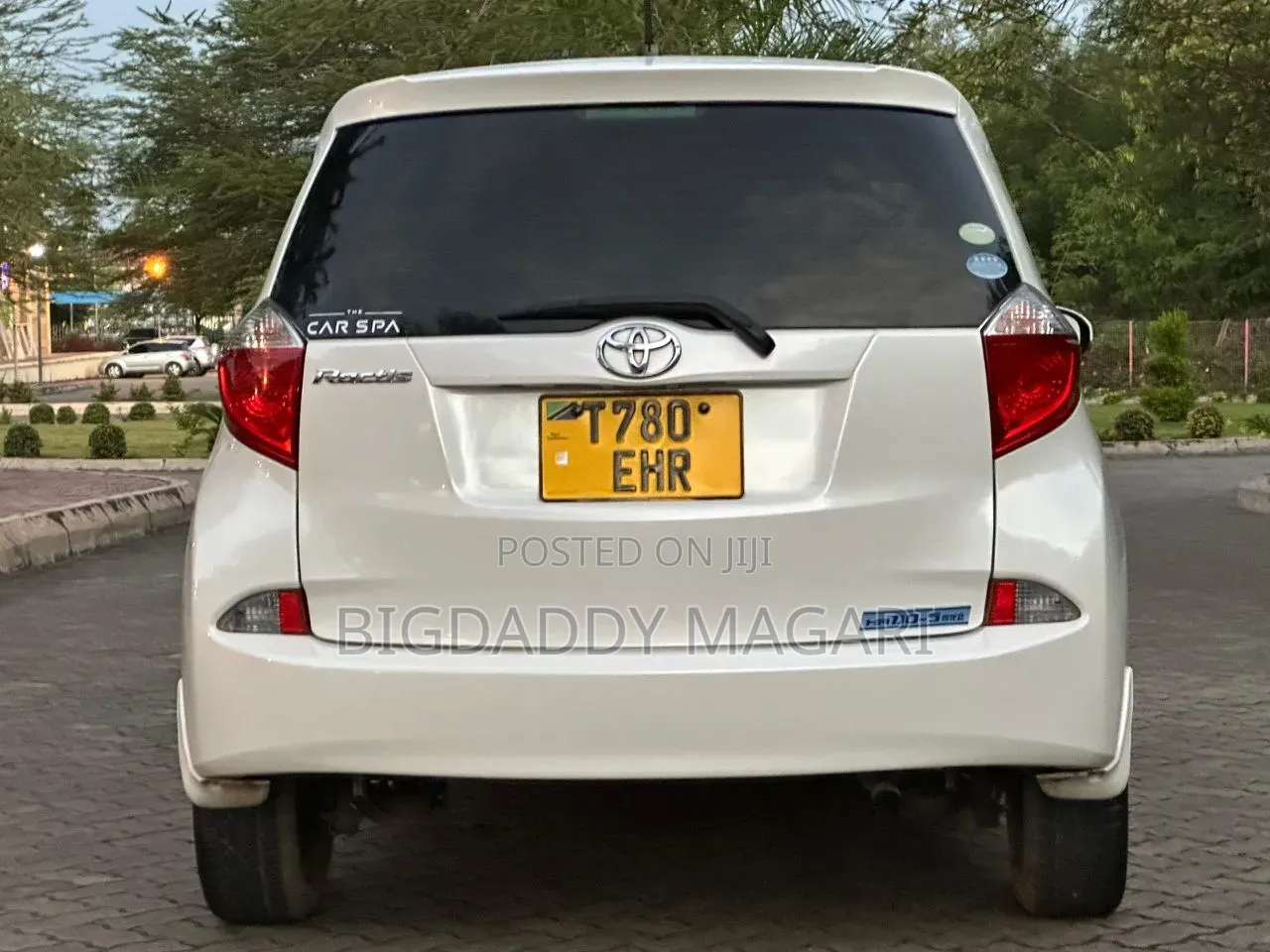 Toyota Ractis 2012 White