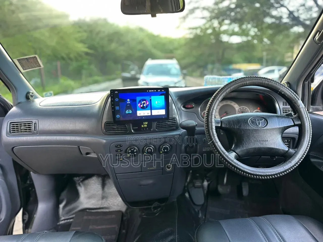 Toyota Noah 2.0 FWD (8 Seater) 2001 Black