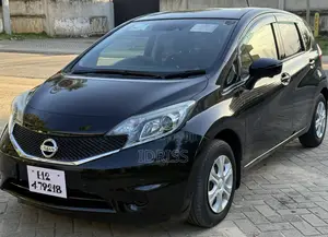 Nissan Note 2016 Black