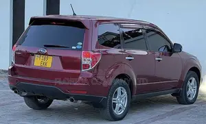 Subaru Forester 2011 Red