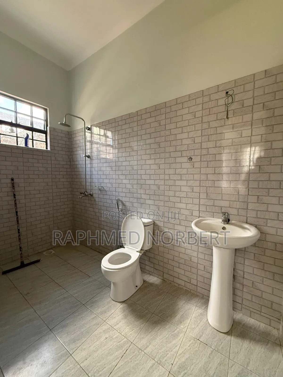 2bdrm Apartment in Tanzania Realestates, Central Business Area for rent