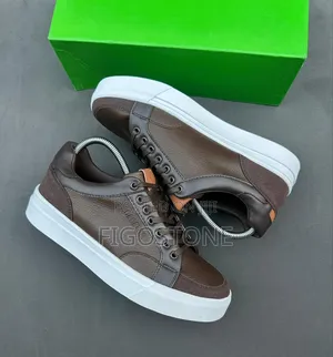 Leather Men's Casual Sneakers