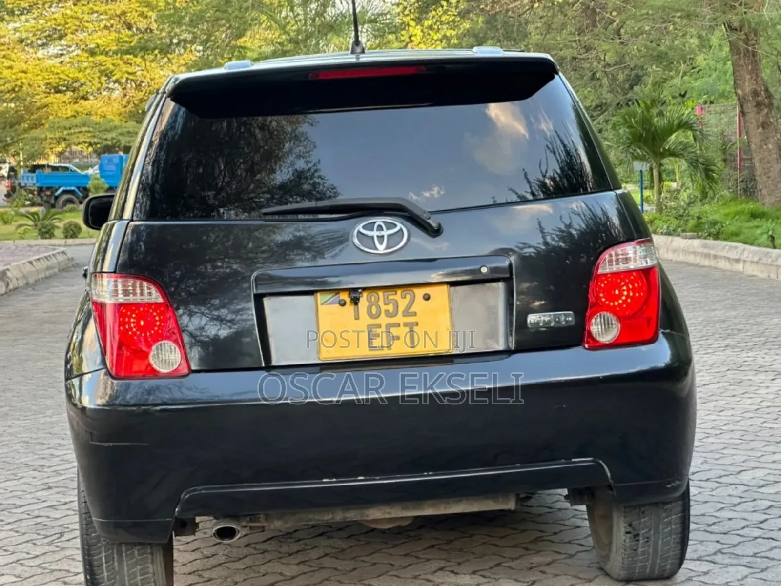 Toyota IST 2005 Black
