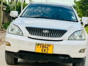 Toyota Harrier 2006 White
