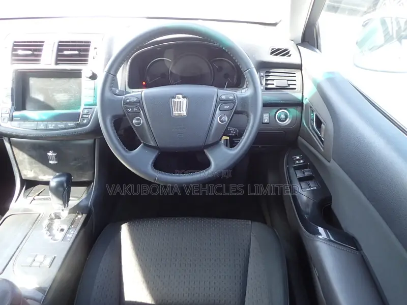 Toyota Crown 2009 Pearl