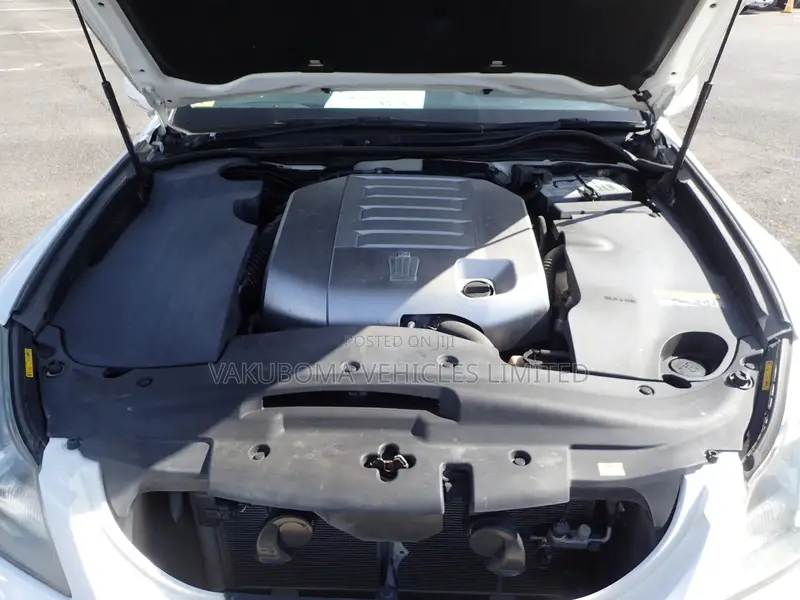 Toyota Crown 2009 Pearl