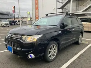Mitsubishi Outlander 2013 Black