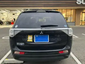 Mitsubishi Outlander 2013 Black