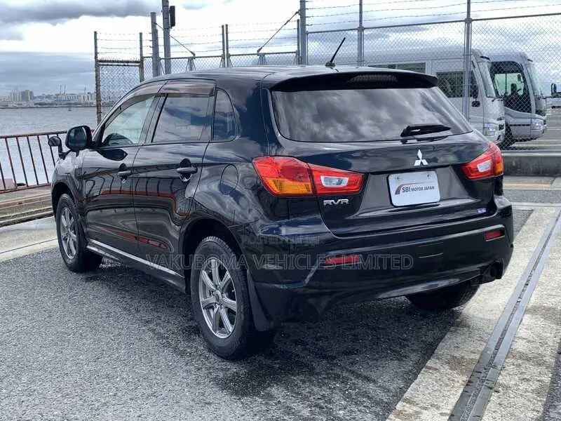 Mitsubishi RVR 2.0 2011 Black