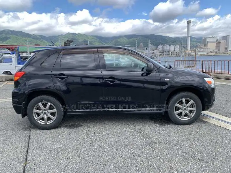 Mitsubishi RVR 2.0 2011 Black