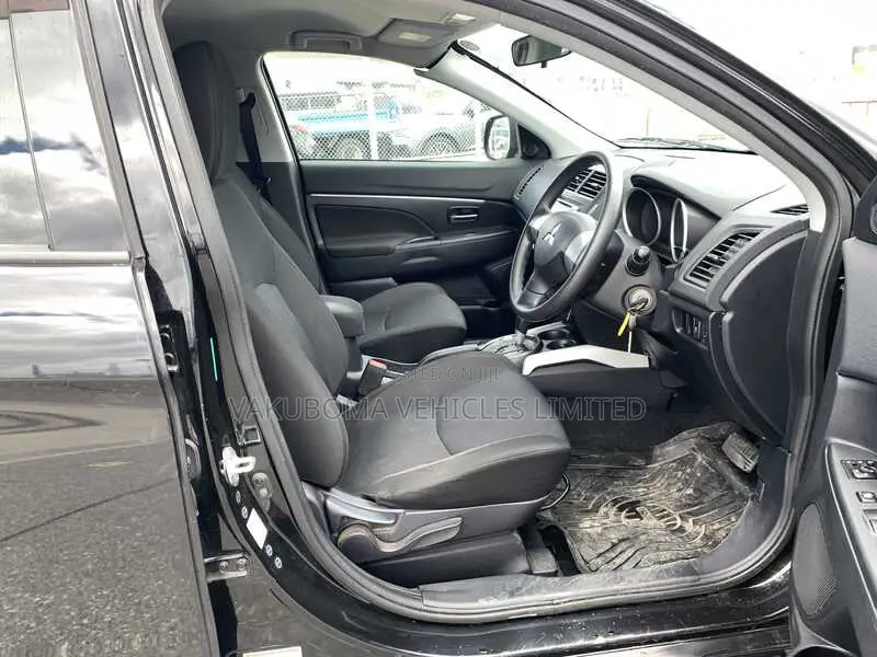 Mitsubishi RVR 2.0 2011 Black
