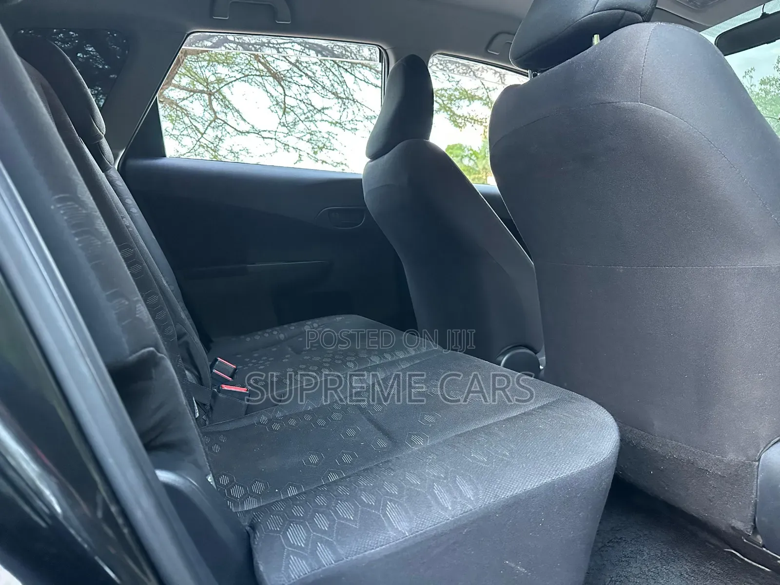 Toyota Ractis 2012 Black
