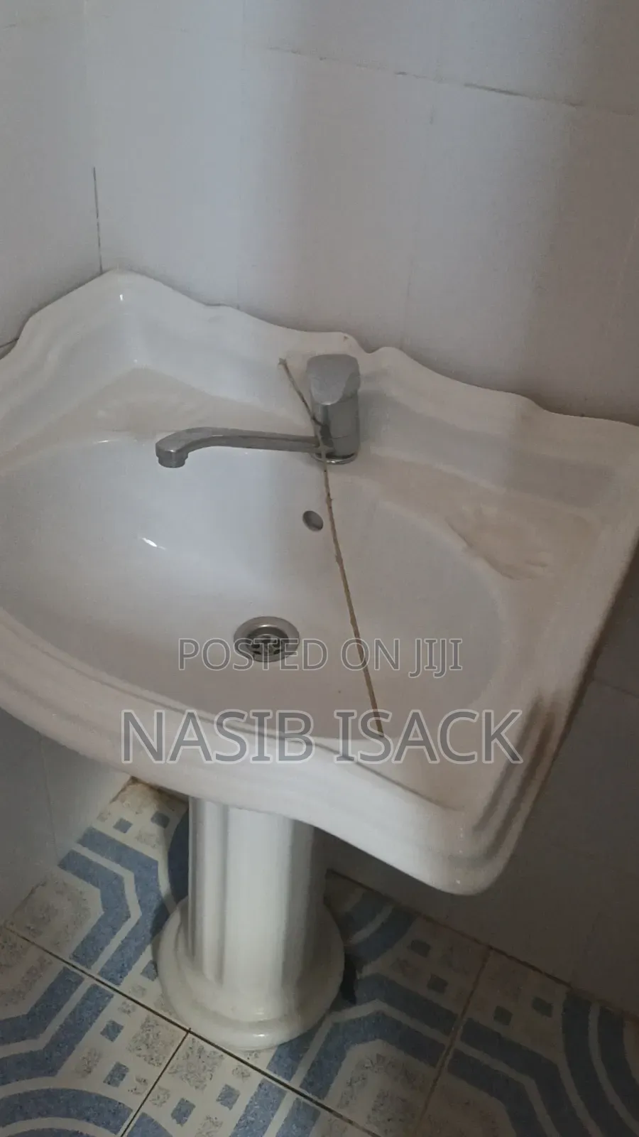 Furnished 3bdrm House in Mkolani for sale