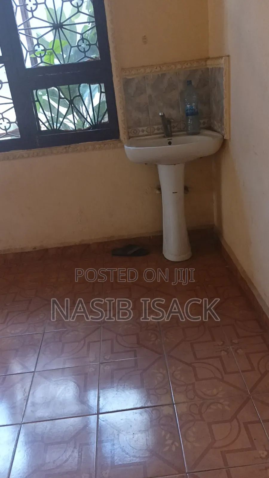 Furnished 3bdrm House in Mkolani for sale