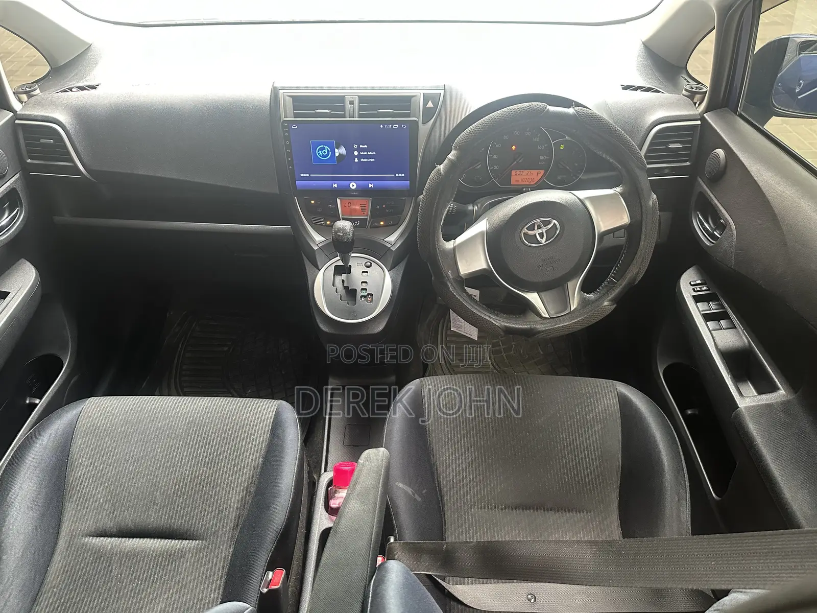 Toyota Ractis 1.5 FWD 2010 Blue