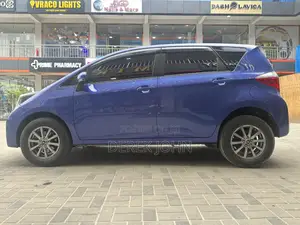 Toyota Ractis 1.5 FWD 2010 Blue