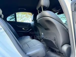 Mercedes-Benz E200 2014 Off white