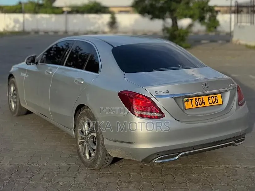 Mercedes-Benz C-Class C 220 BlueTEC (S205) 2014 Silver