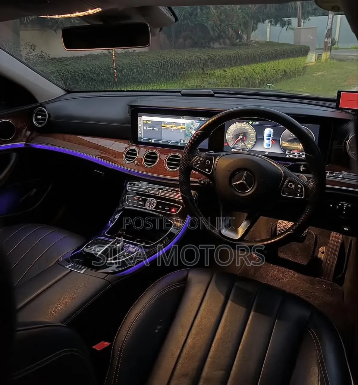 Mercedes-Benz E200 2016 Black