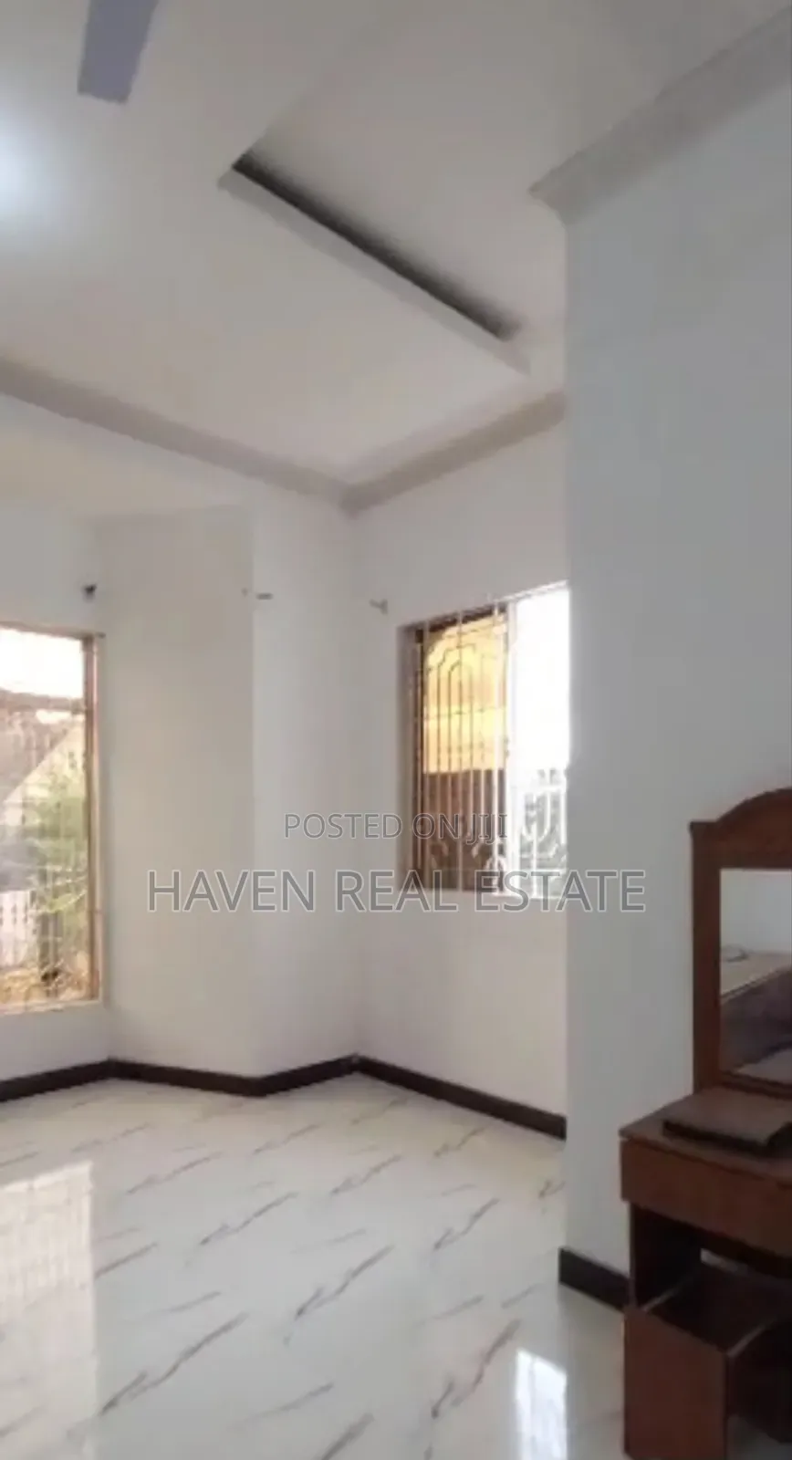 4bdrm Apartment in Mjini for rent