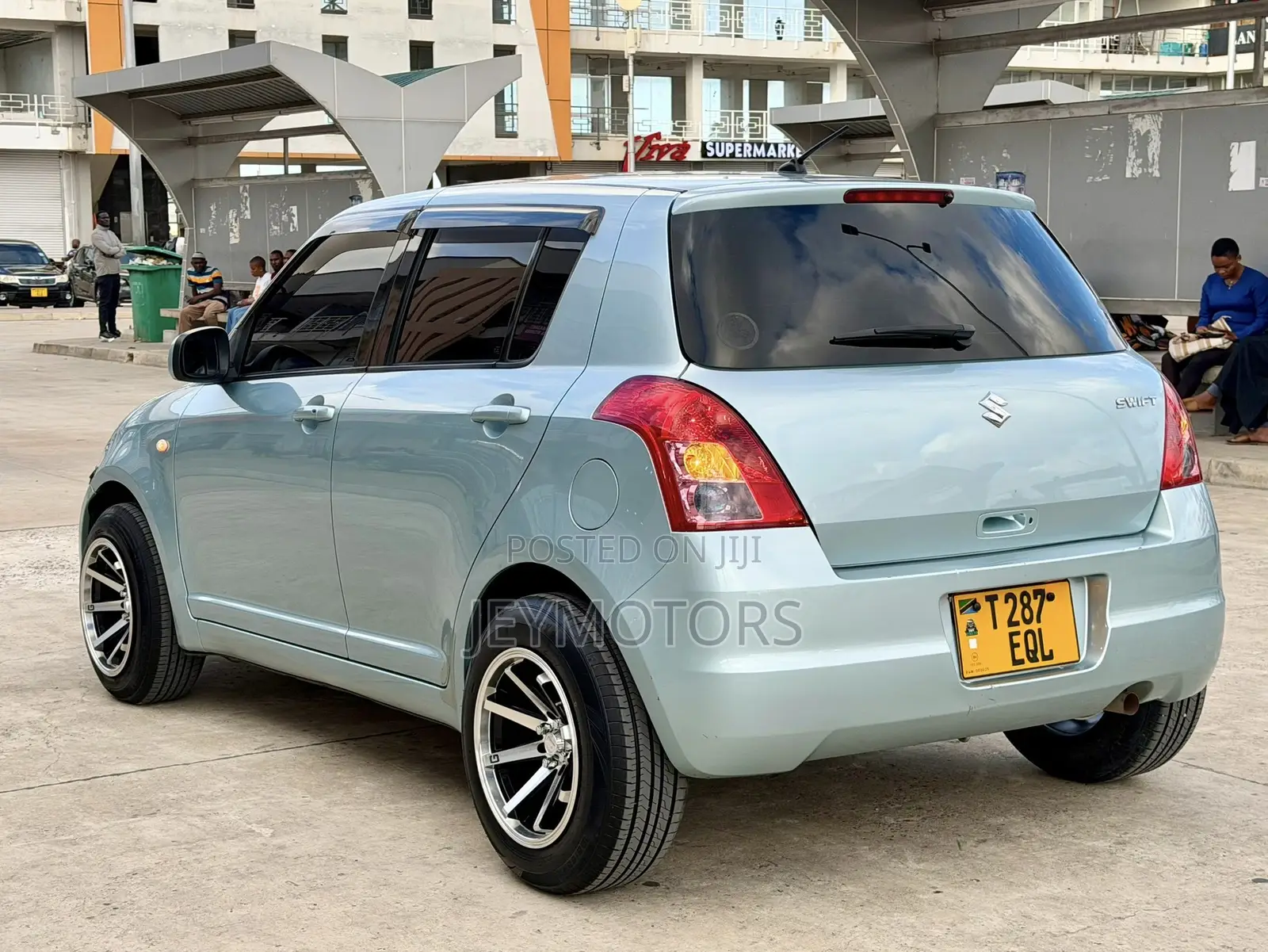 Suzuki Swift 2009 Silver