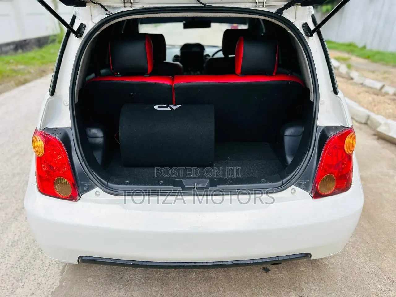 Toyota IST 2004 White