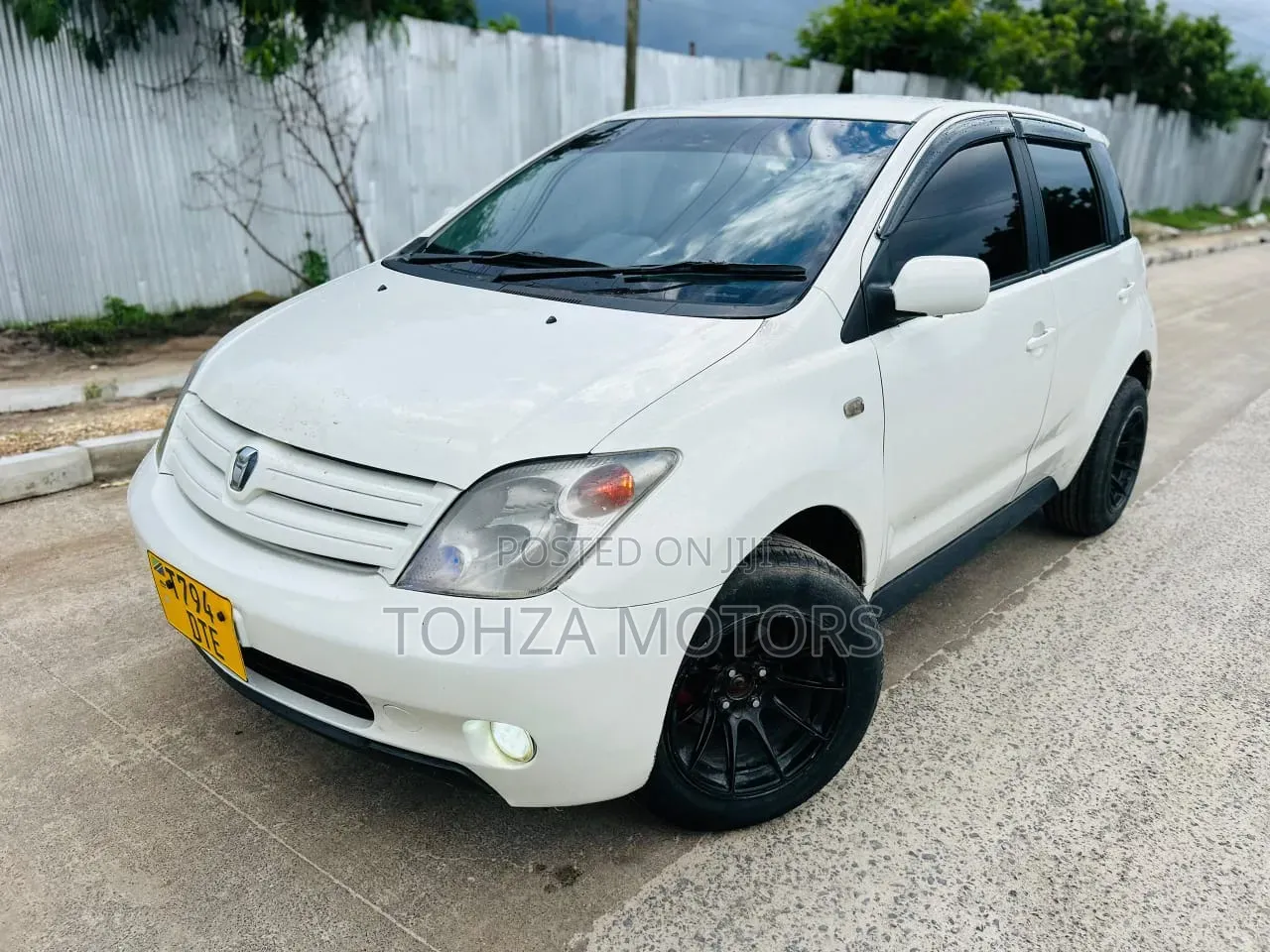 Toyota IST 2004 White