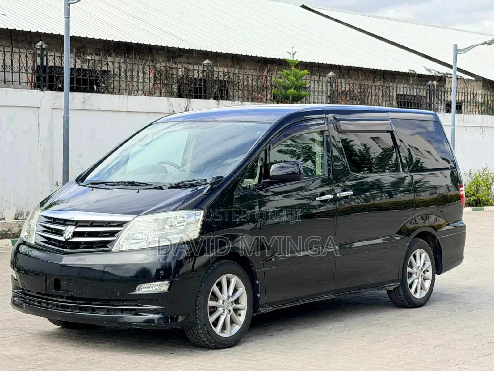Toyota Alphard 2006 Black