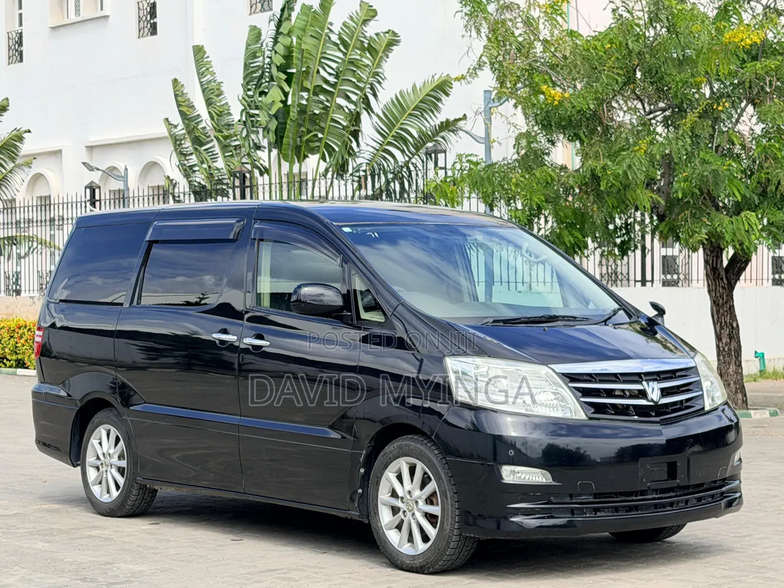 Toyota Alphard 2006 Black