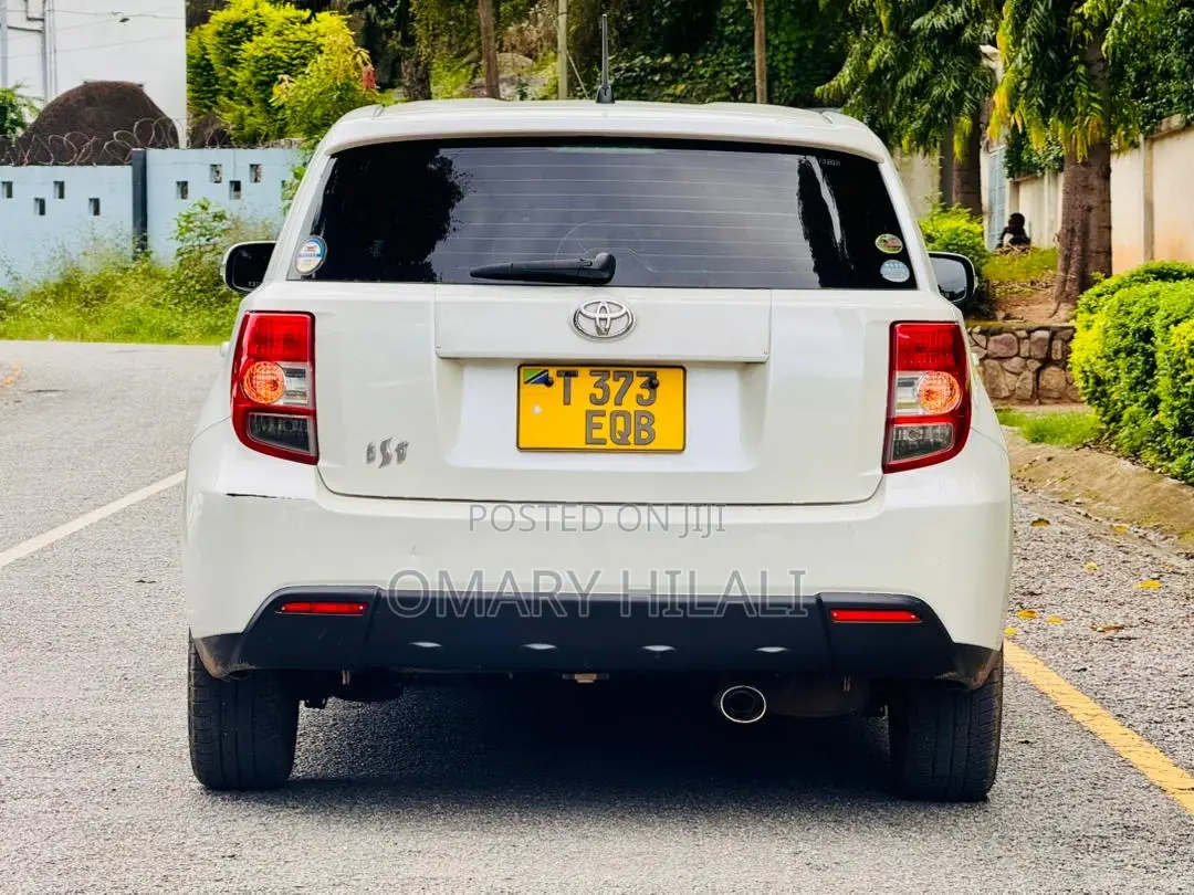 Toyota IST 2008 White