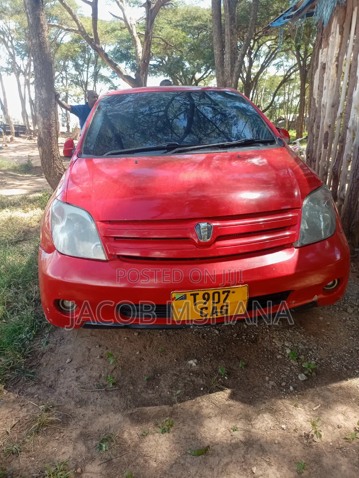 Toyota IST 2006 Red