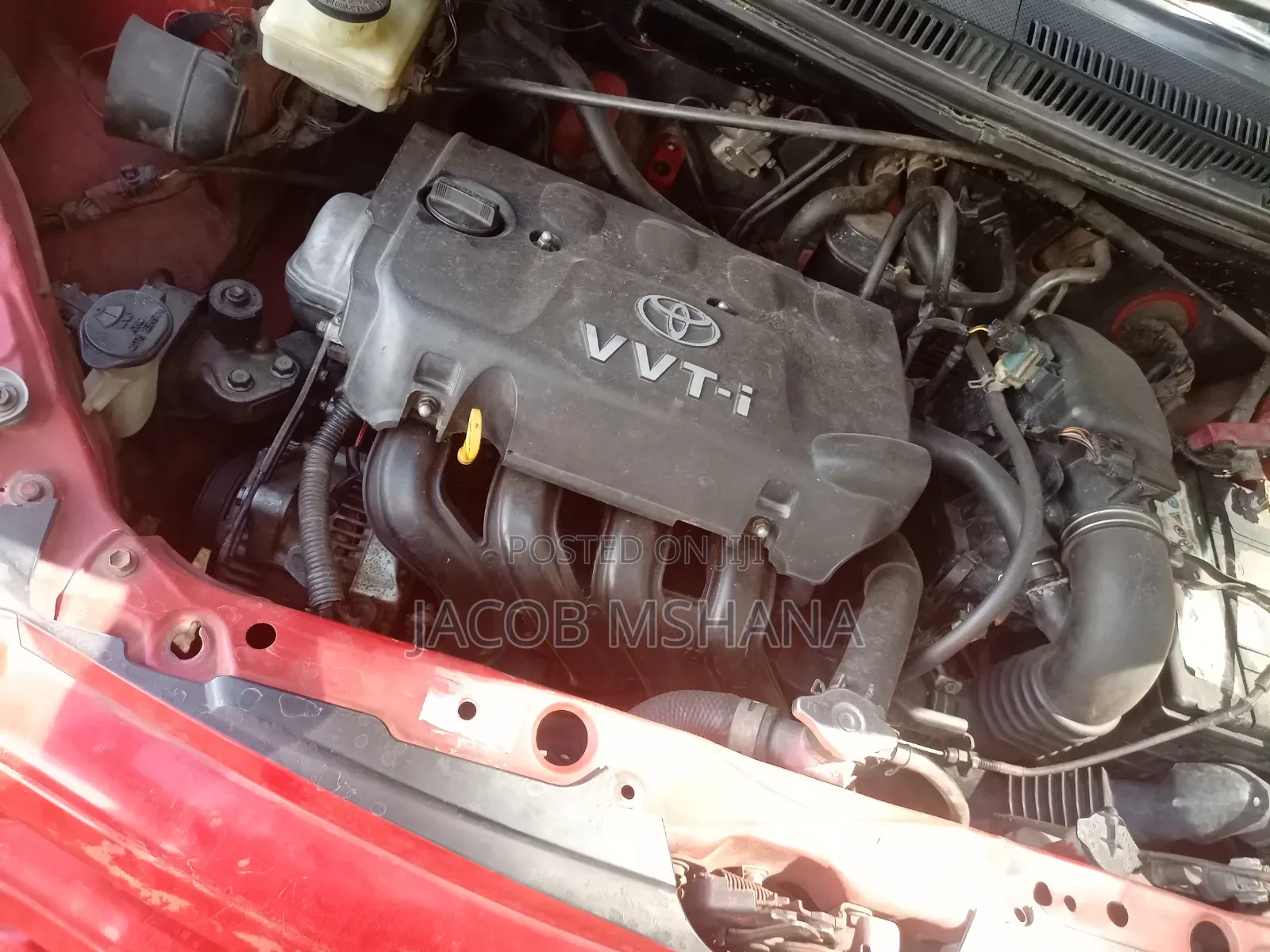 Toyota IST 2006 Red