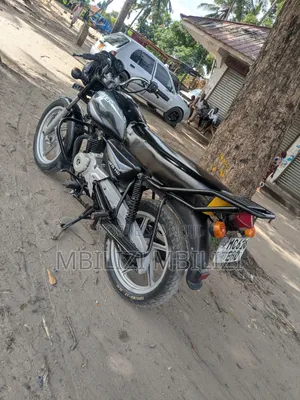 Bajaj Boxer 125 2025 Black