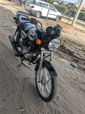 Bajaj Boxer 125 2025 Black